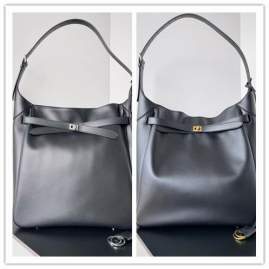 Picture of Balenciaga Handbags _SKUfw213821831fw